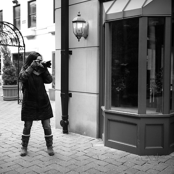 Meet Your Posher, Gigi - Picture 3 of 5